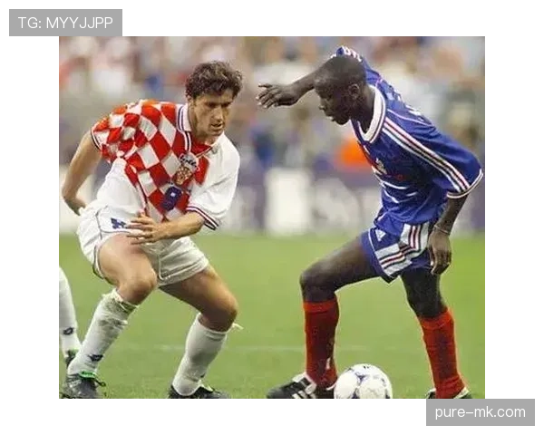 法国98世界杯冠军阵容重聚,重温辉煌岁月状态依旧 法国98世界杯冠军阵容重聚,重温辉煌岁月状态依旧