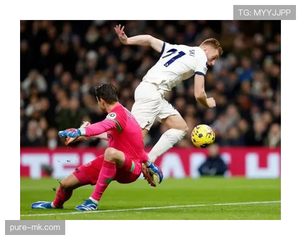 热刺战术灵活调整实现逆转，应变能力持续提升