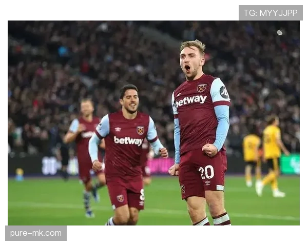 沃特金斯爆发如何体现持续性表现分析