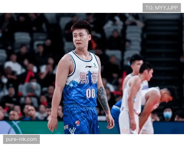 赵睿居然在新疆买了个豪宅，完全看不出球场上的拼命样儿啊！